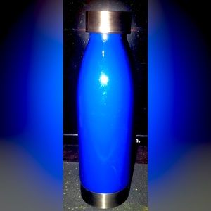 22 oz water bottle can be used for any cold drinks!